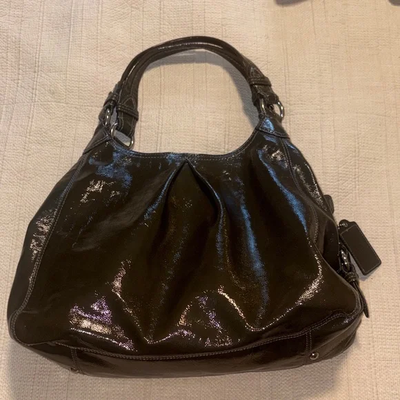 Coach Madison Patent Leather Shoulder Bag 2009 in EUC with hang tag. Gray/Green - Picture 5 of 9